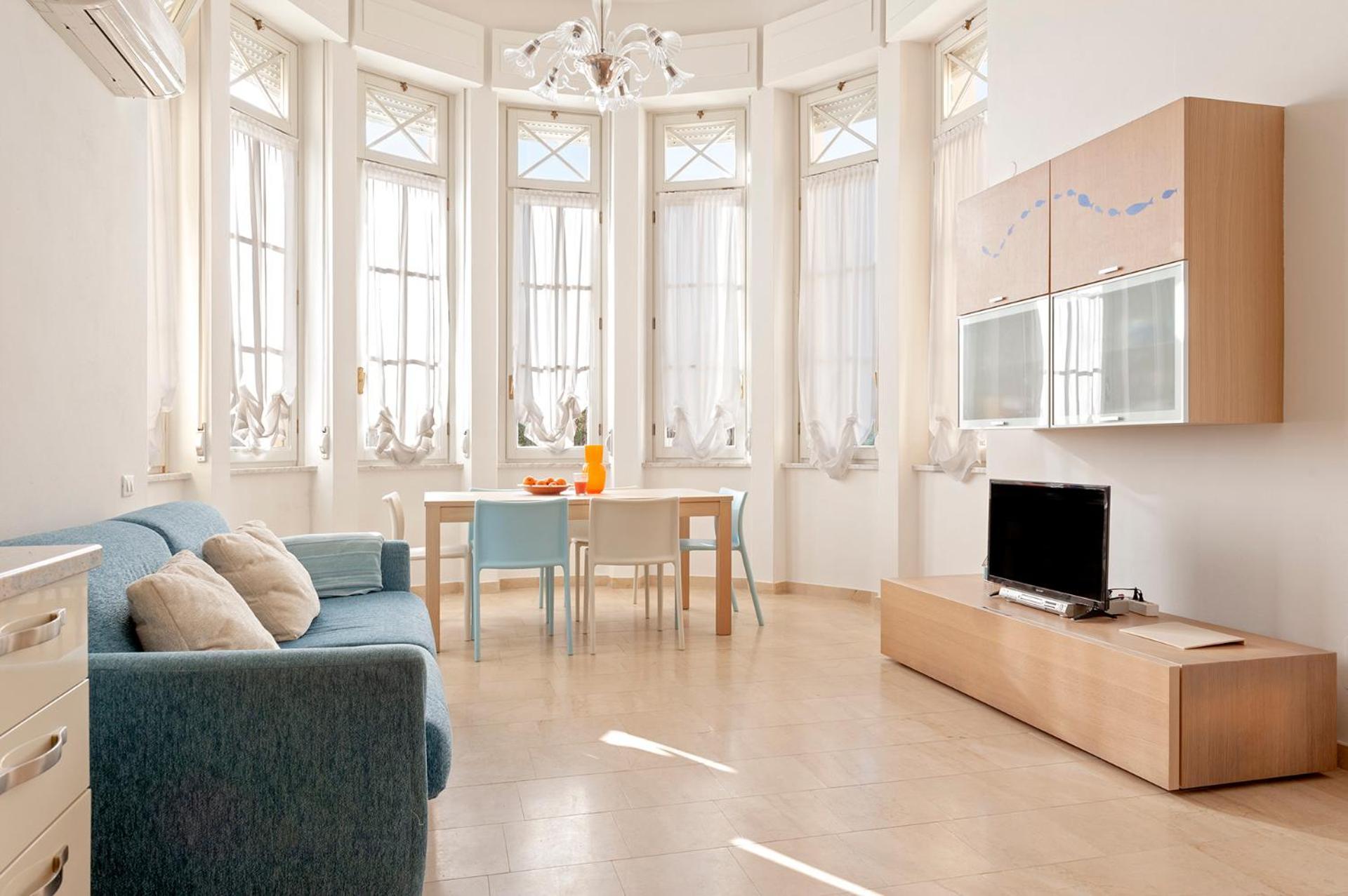 Luminosity By The Sea Apartment Calambrone Bagian luar foto